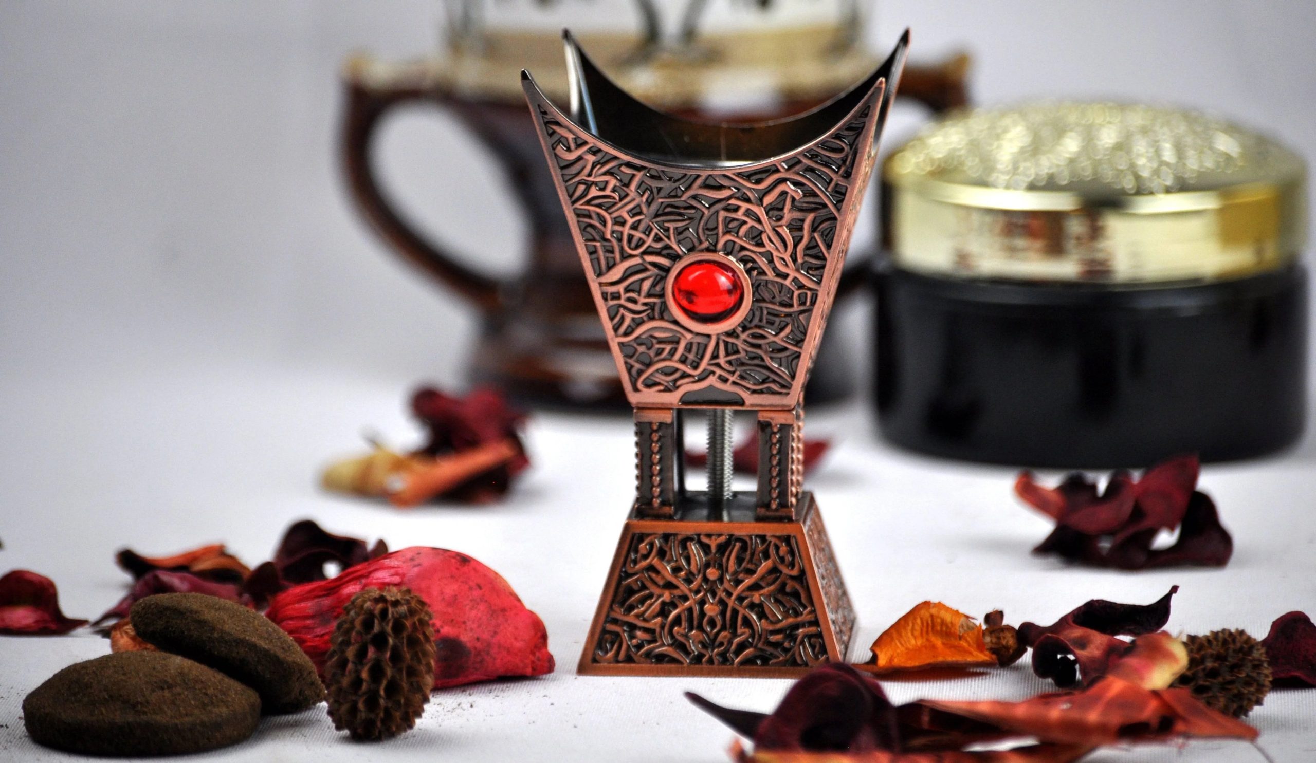 bakhoor and attar, shipped fast from Auckland